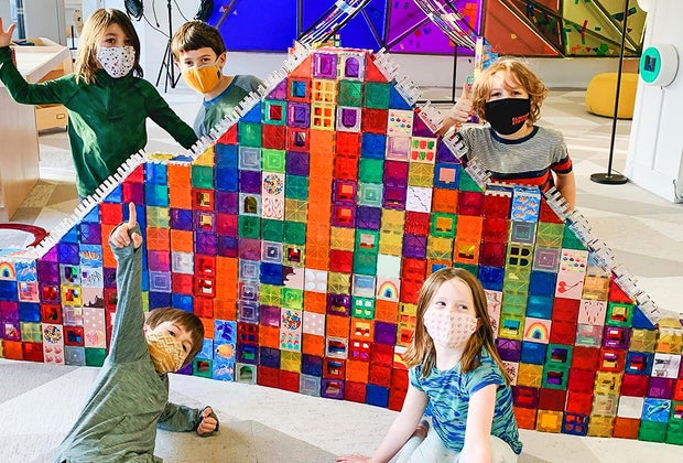 Genius Gens kids building Indoor Play Spaces in New Jersey Open Now