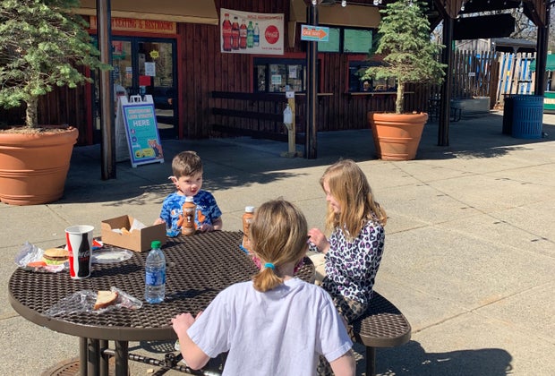 Giddy-up Grill  Where To Eat at Franklin Park Zoo