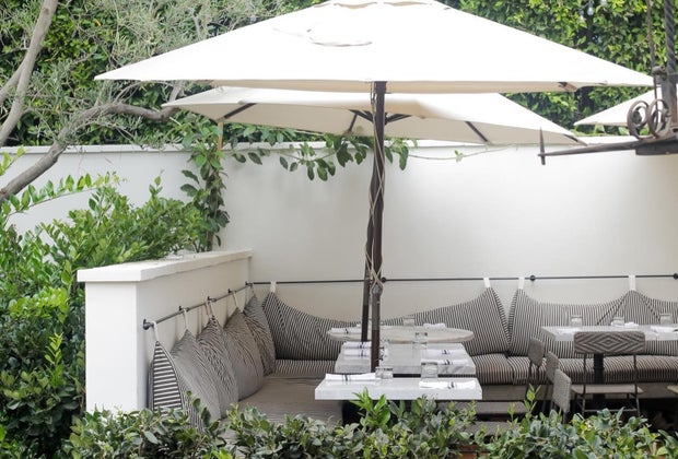 LA Restaurants with Outdoor Dining for Kids: vegan food in an outdoor garden setting at Gracias Madre