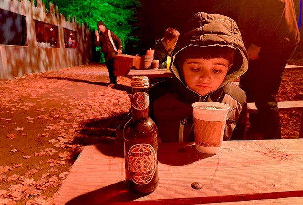 Harry Potter Forbidden Forest Experience: Enjoying a butter beer