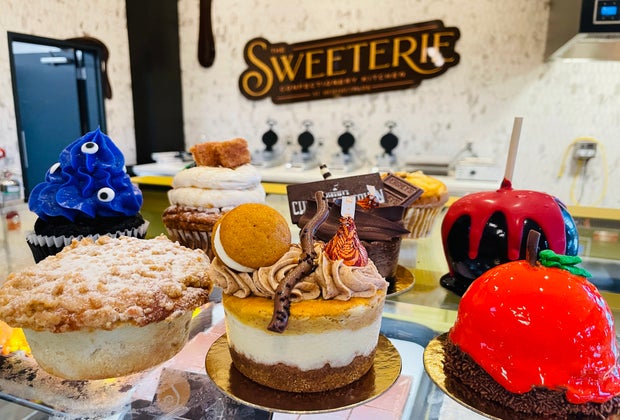 Sweeterie Visiting Hersheypark: Our Guide to the Sweetest Theme Park in Hershey, PA