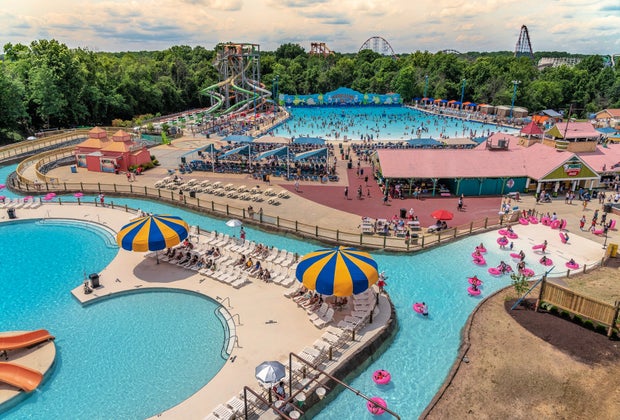 Outdoor Water Parks Near DC: Hurricane Harbor at Six Flags America