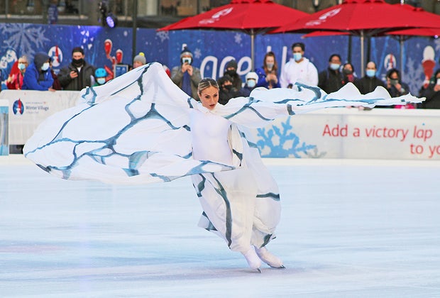 Bryant Park Ice dance concert 25 Free Things To Do in NYC This Winter