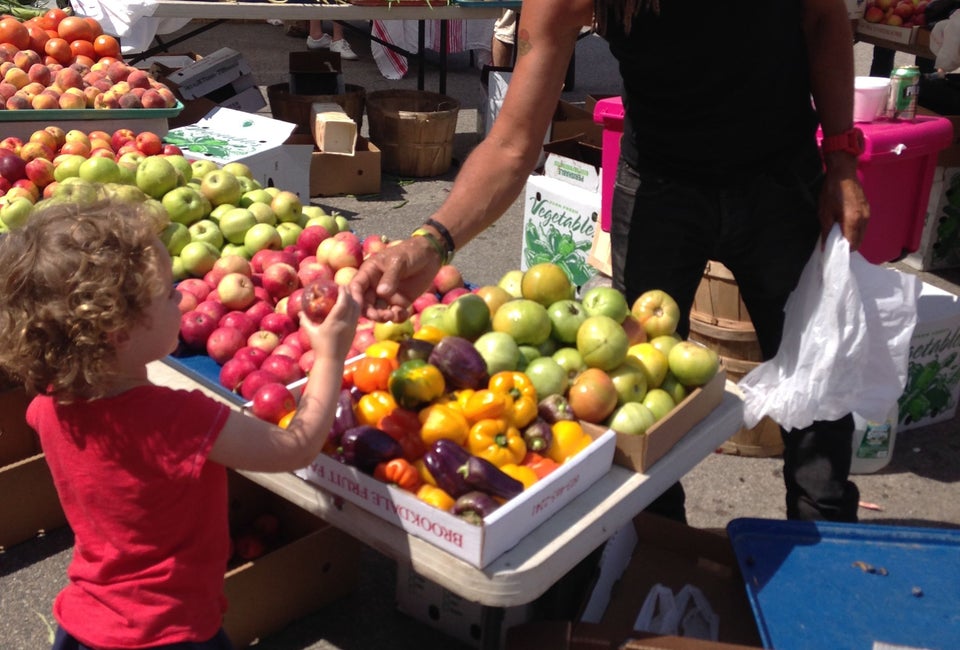 Browsing the SoWa Open Market with Kids: 20 Tips