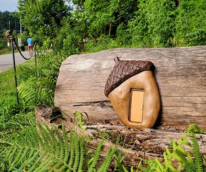 We've got lots of FREE ideas to entertain Atlanta kids, including the great hunt for Tiny Doors!