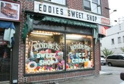 Forest Hills Family-Friendly Restaurants: 14 Places to Eat with Kids