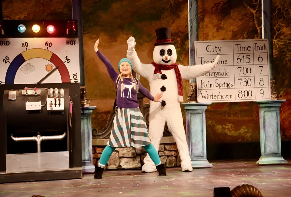 Frosty and friends are back at the Engeman Theater with a jolly, happy show. Photo courtesy of the theater