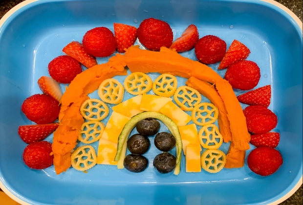 Healthy Snacks for Kids That Are Works of Art: Taste the Rainbow