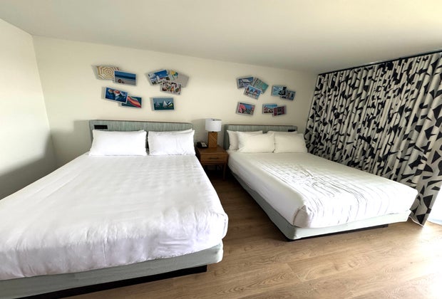 Red Jacket Beach Resort, Cape Cod room