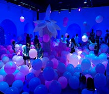 Experience the childhood joys of bubbles and balloons at the Bubble Planet Experience Atlanta. Photo by author