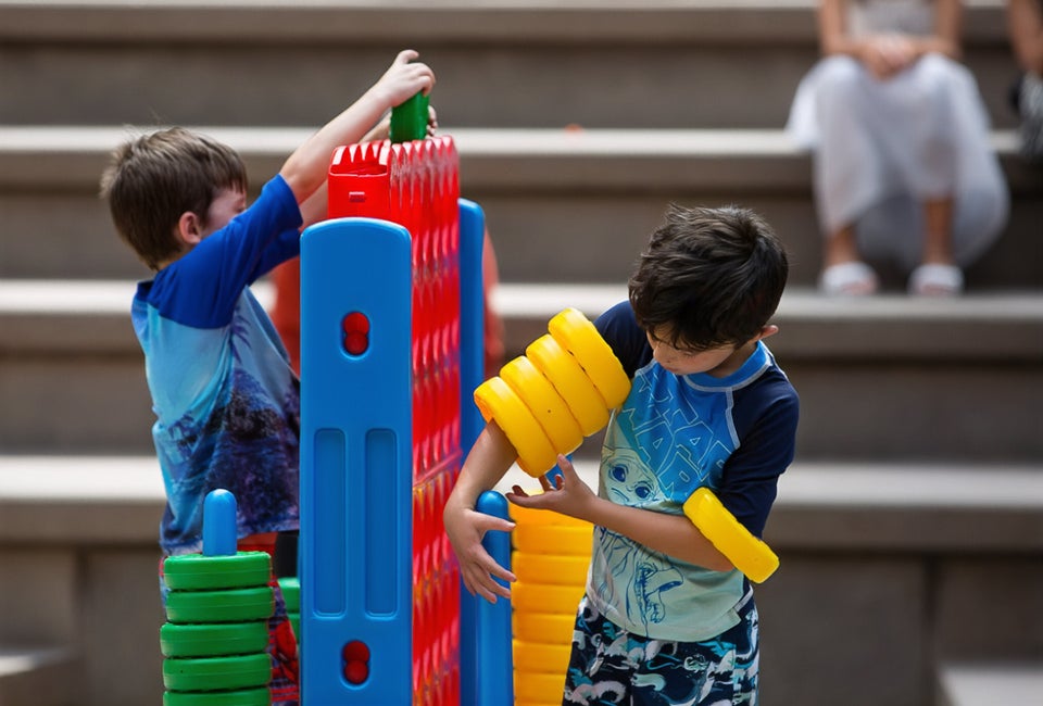 Best Things To Do in Boston with Kids June 2025 June 2025 means warm weather, outdoor fun, and so many things to do in Boston with kids! International Day of Play event photo courtesy of  Downtown Boston.