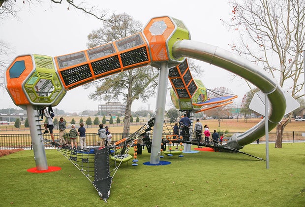 Things To Do in Jackson, MS: LeFleur's Bluff State Park