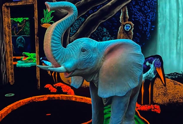 Photo of elephant obstacle at Jungle Adventure indoor mini golf.