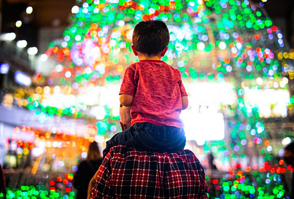45 Free Holiday and Christmas Events in Los Angeles for Kids DTLA sparkles each night during the holiday season. Photo courtesy of The Bloc