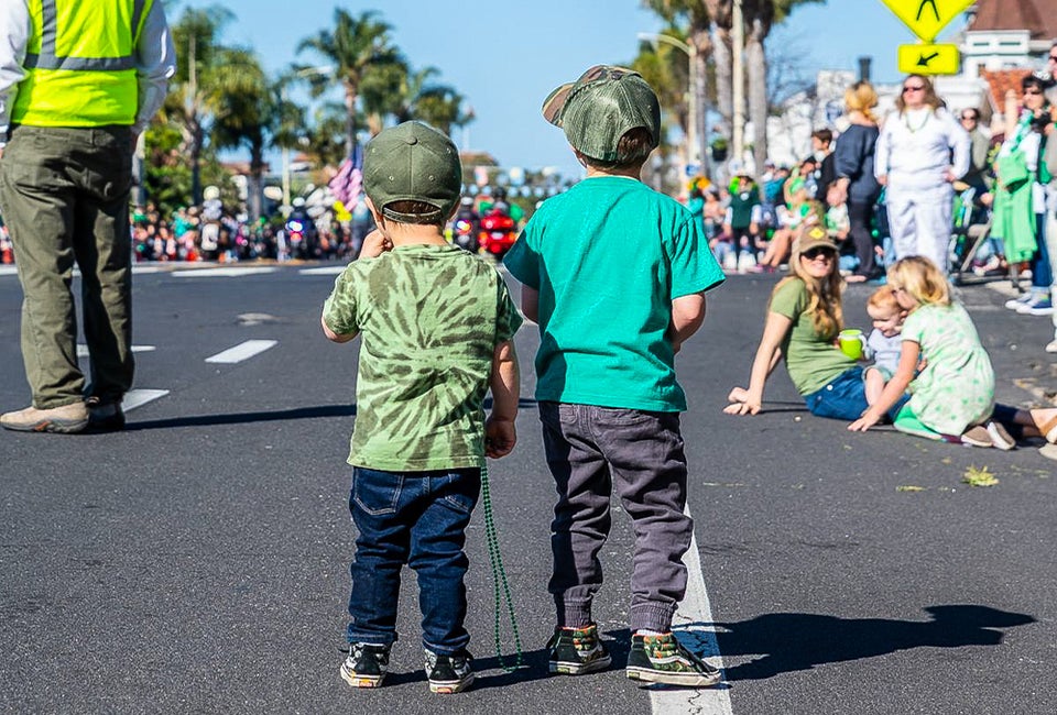 Don your green in Ventura. Photo by Brendan Daly, courtesy of the County Ventura St. Patrick's Day Parade