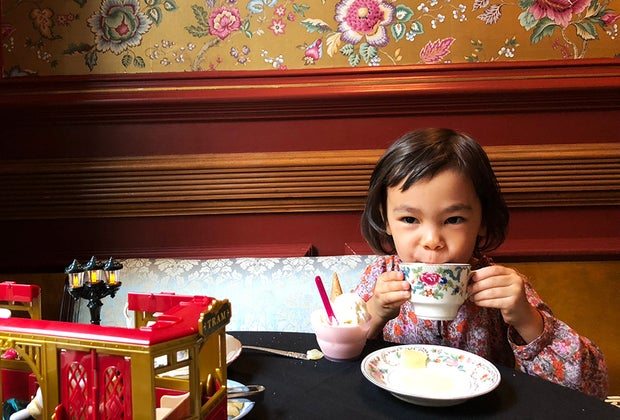 Things to do in NYC for Mother's Day: Tea at Lady Mendls