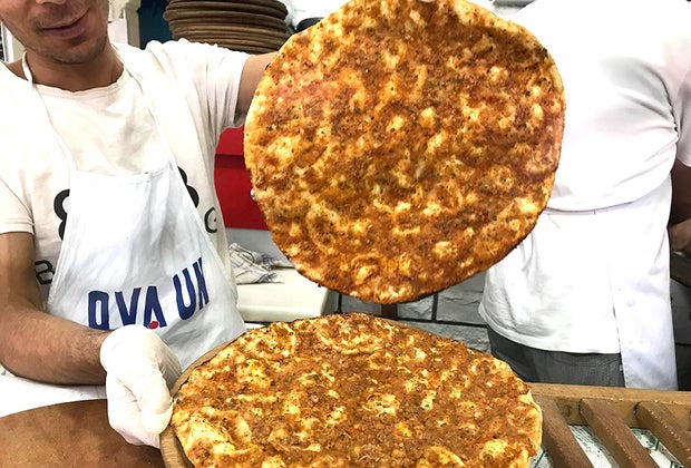 Lahmacum
