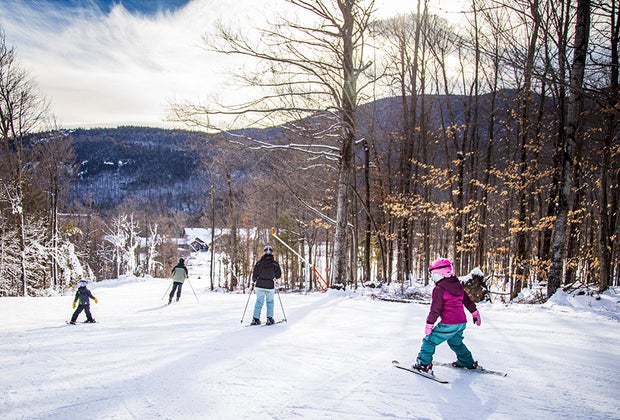 Things to do in Lake Placid with Kids: Whiteface Mountain family skiing