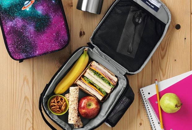 Pack an environmentally friendly school lunch.