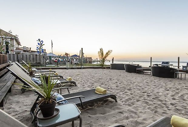 Fire Island with kids The Palms Hotel