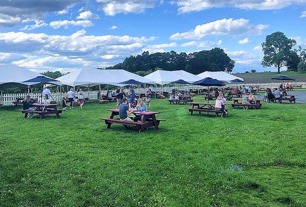 Photo of lawn at Lookout Farm in Natick - Best Outdoor Dining