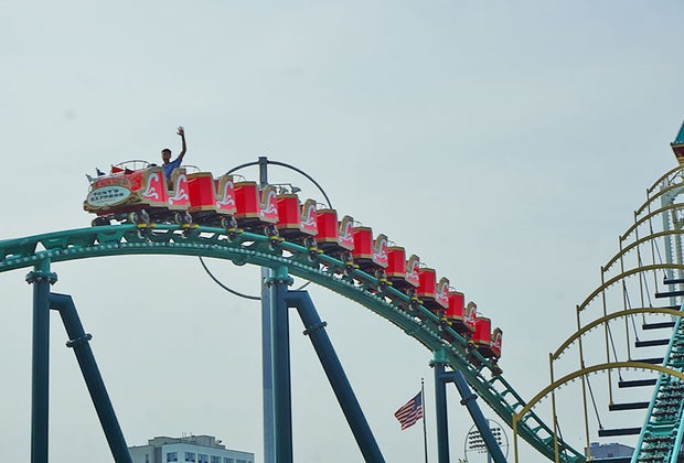 Luna Park Guide: Tony's Express