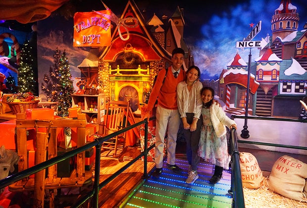 Macy's Santaland 2024: The Rainbow Bridge