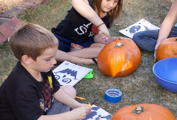 Pumpkin Carving Ideas and Stencils for Halloween: Keep the mess outside!