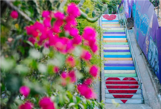 20 Things To Do in Echo Park with Kids: The Micheltorena Painted Stairs.