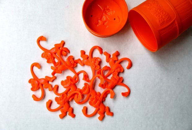 100 Best Ever Classic Toys for Kids: Barrel of Monkeys