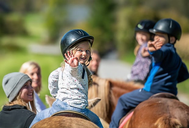 Best Horseback Riding and Trail Rides for Families in and Near Los Angeles