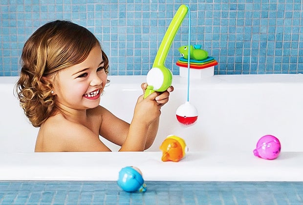 Best Toddler and Baby Bath Toys & Baby Bath Tubs Munchkin Fishin Magnetic Bath Toy