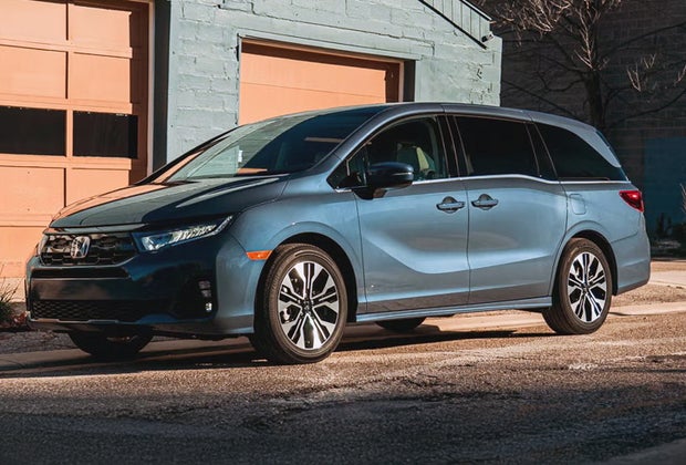 Best Cars for Families with Kids in 2025: Mommy Poppins Awards