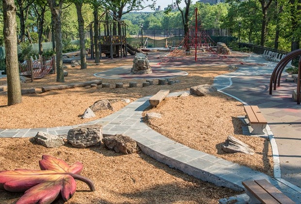 Nature Discovery Playground in Fort Washington Park has plenty of logs and leaves to hop on.