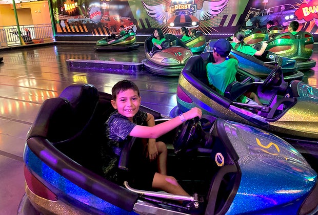 The Funplex Amusement Park and Water Park Guide: Family Fun in East Hanover and Mt. Laurel: bumper cars