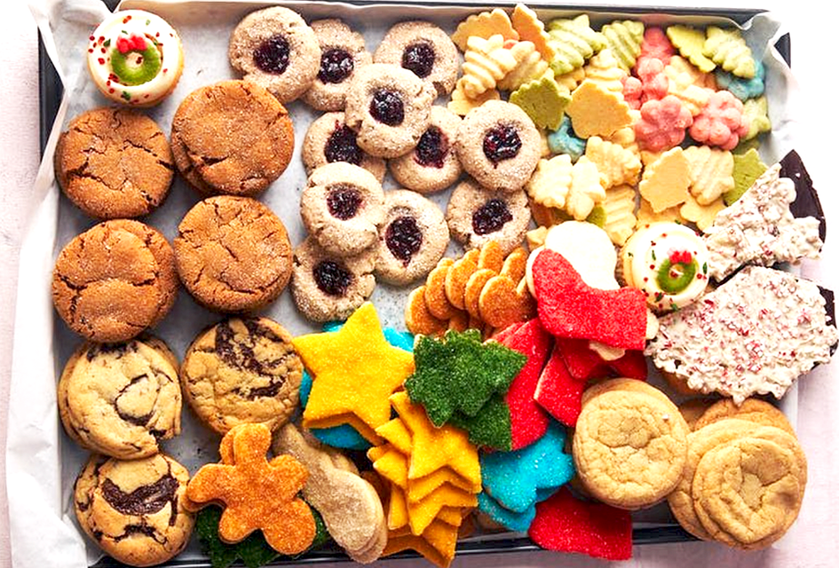 Magnolia Bakery serves far more than cupcakes this season. The well-known bakery is one of our favorite local spots for Christmas cookies in NYC. 