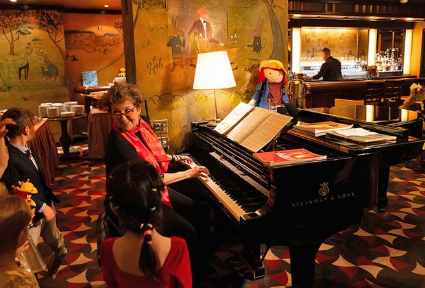 Madline's Tea at Bemelmans Bar.: NYC Hotels for a Festive Christmas