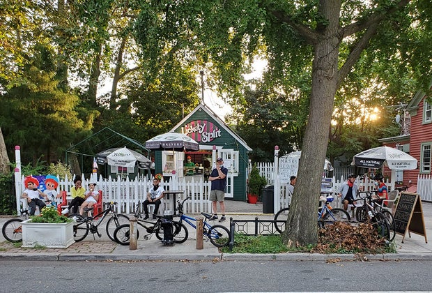 Ice cream parlors in NYC Lickety Split Ice Cream