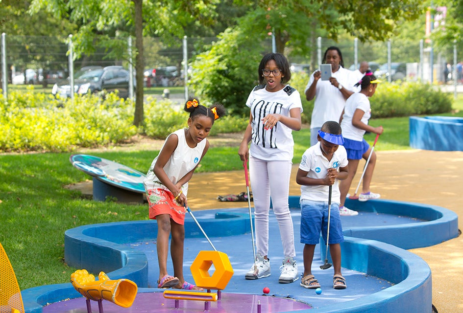 Rocket Park Mini Golf is an outdoor miniature golf course with nine themed holes that introduces visitors to rocket science concepts. Photo courtesy of NYSCI