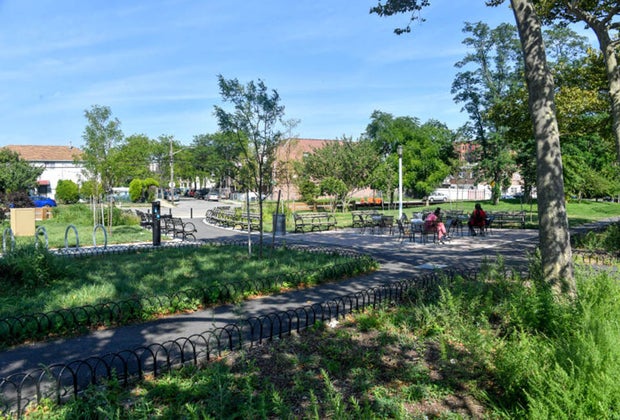 Rockaways with Kids: Bayswater Park