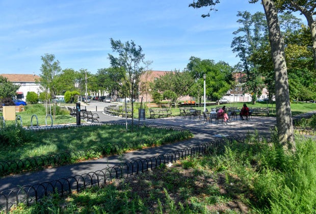 Rockaways with Kids: Bayswater Park