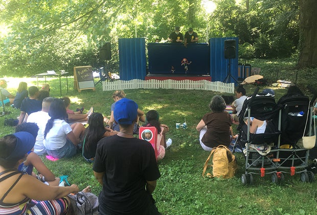 Theater for kids CityParks Puppetmobile