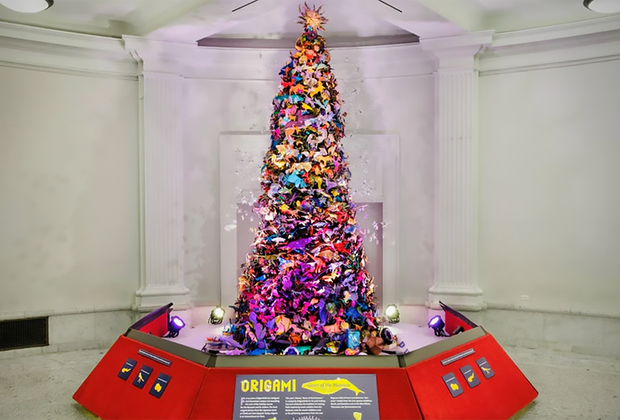 Things To Do Thanksgiving weekend in NYC: AMNH Origami Holiday Tree 