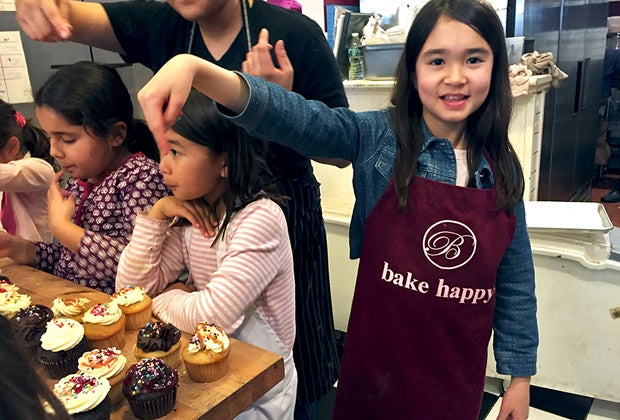 Unique Foodie Experiences in NYC: Cupcake Making Party at Buttermilk Bakeshop