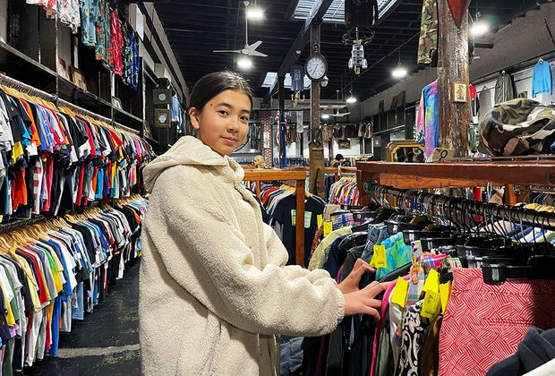 Things to do in Williamsburg, Brooklyn with kids: Vintage clothes shopping