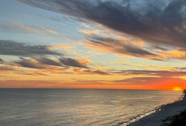 Things To Do in Gulf Shores and Orange Beach, Alabama: Hit the beach