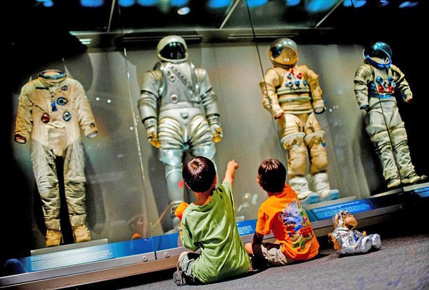 Space Coast Kids' Suits Florida's Kennedy Space Center with Kids: A NASA-Themed Family Vacation