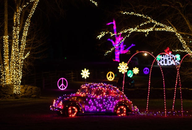 Holiday lights drive-thrus near NYC: Bethel Woods Peace, Love, and Lights