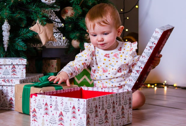 Eco Friendly Gift Wrapping Ideas: Reusable gift boxes