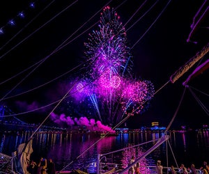 Check out out out out where to See 4th of July Fireworks in Philadelphia 2022. Photo by J. Fusco for Visit Philly 